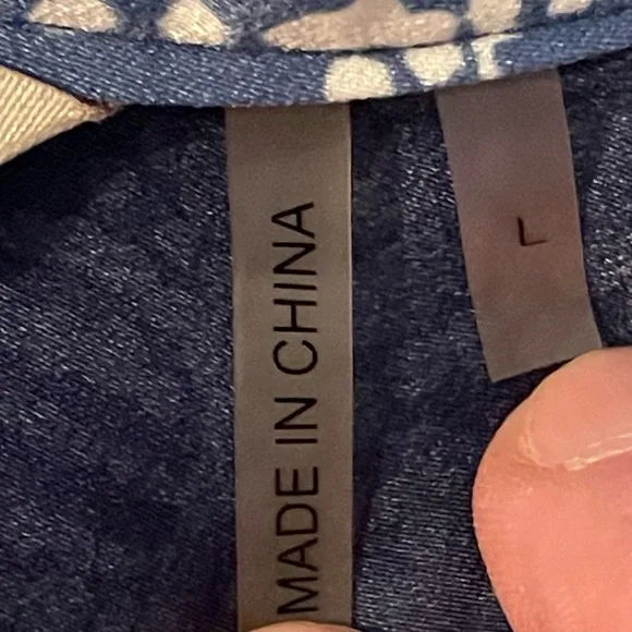 COPY - 👚 SOFT SURROUNDINGS L Ombré Tunic. Abstract blue and white dot print. 👚 - Picture 8 of 11